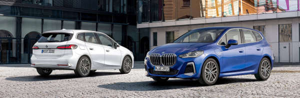 Zwei BMW 2er, blau, weiß