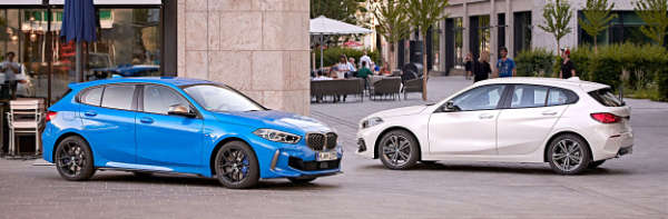 BMW 1er, blau und weiß